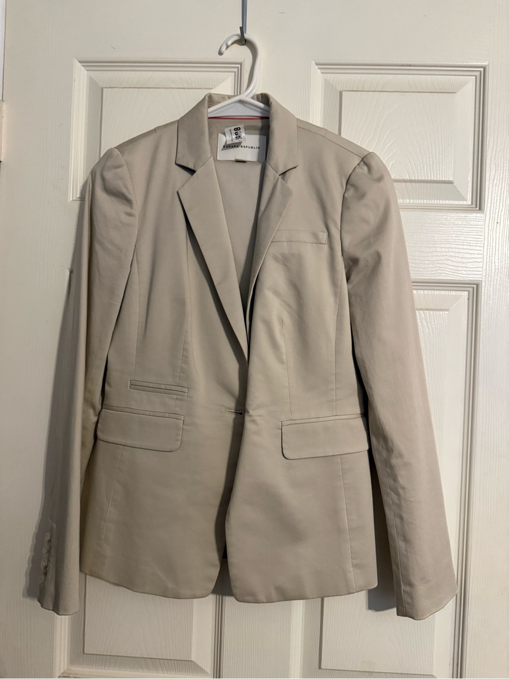 Light Beige Women's Banana Republic Suit - Classic Single-Button